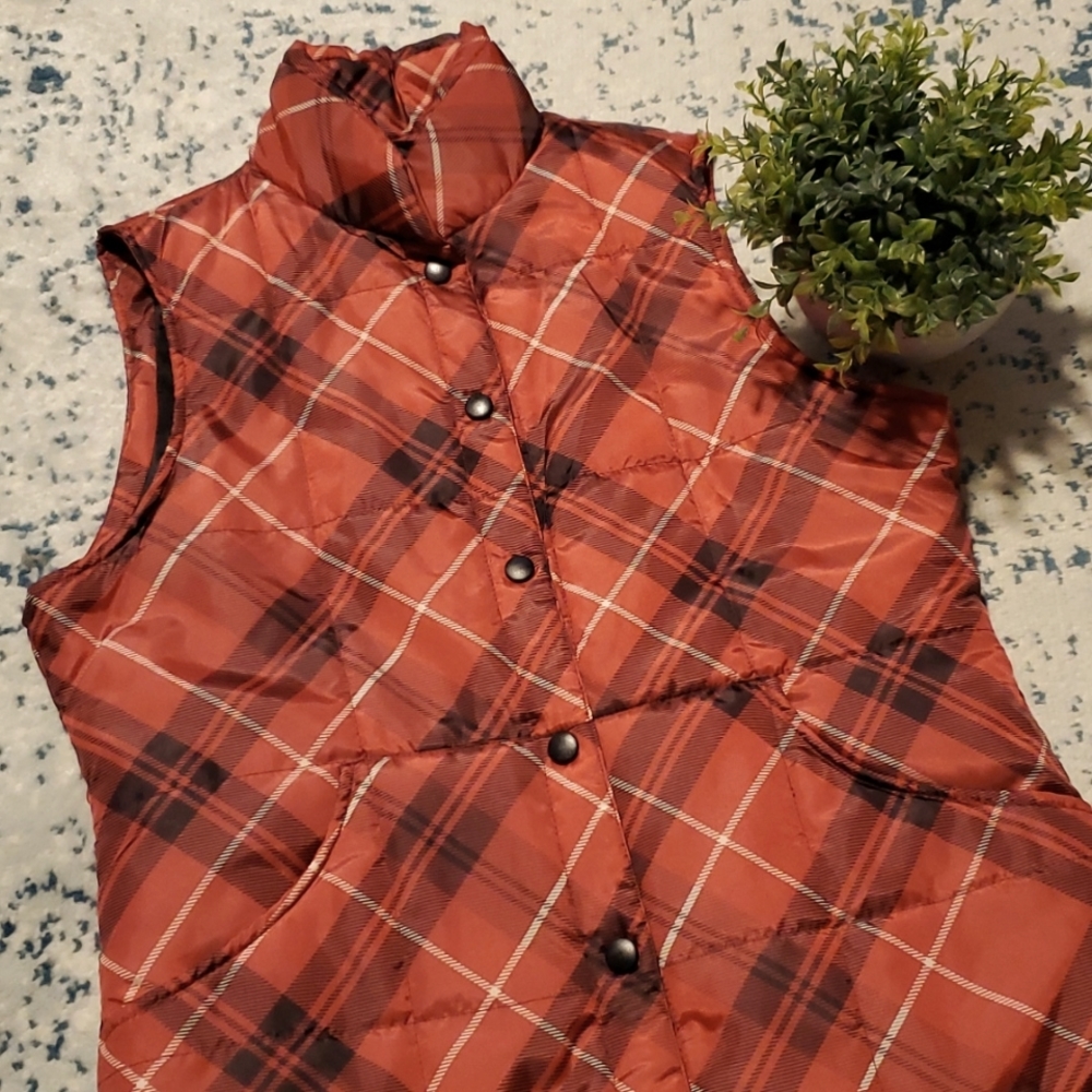 IZOD vest